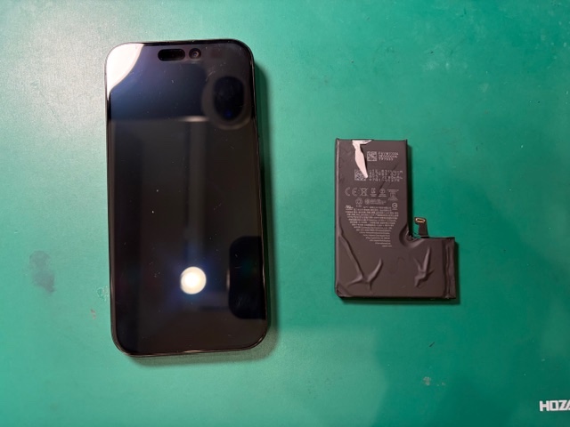 神戸市からお越しのお客様よりiPhone15Proのバッテリー交換をご依頼いただきました！